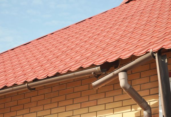 Loose Gutter Repair in Vallejo